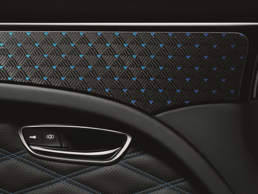 Детали интерьера Bentley Mulsanne Speed Design Series 2017 года  (фото 4 из 4)